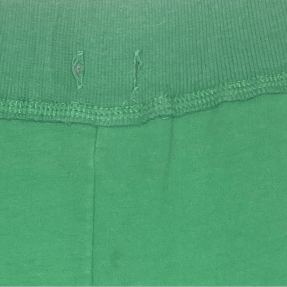 Mike’s Women’s Capri Sweatpants M Green White Paisley w/90 On Leg No Drawstring - Picture 7 of 10